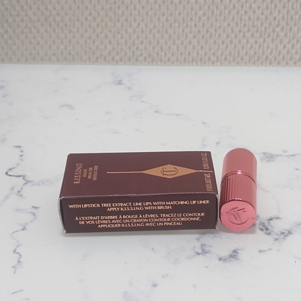 Charlotte Tilbury K.I.S.S.I.N.G Lipstick Icon Baby Mini Size .03 Oz - Picture 8 of 8